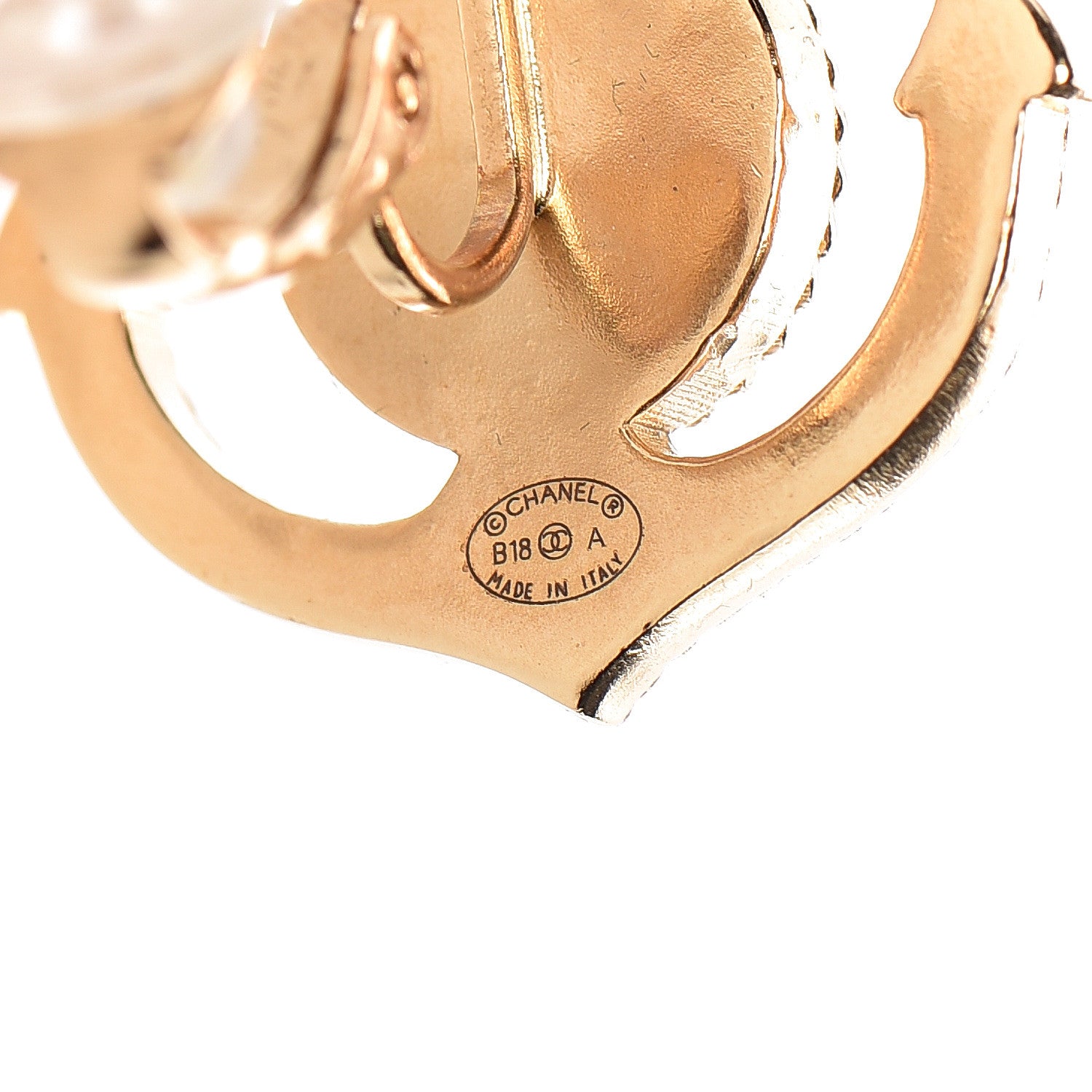 Chanel Metal Anchor CC Clip On Earrings Gold 4 of 5