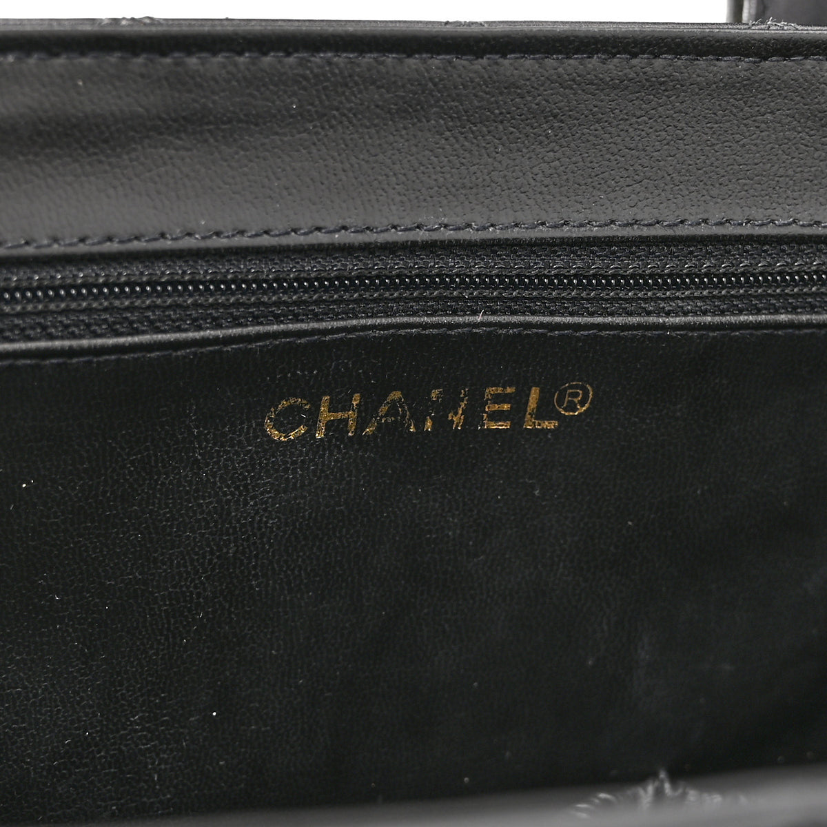 Calfskin Stitch Vanity Case Black