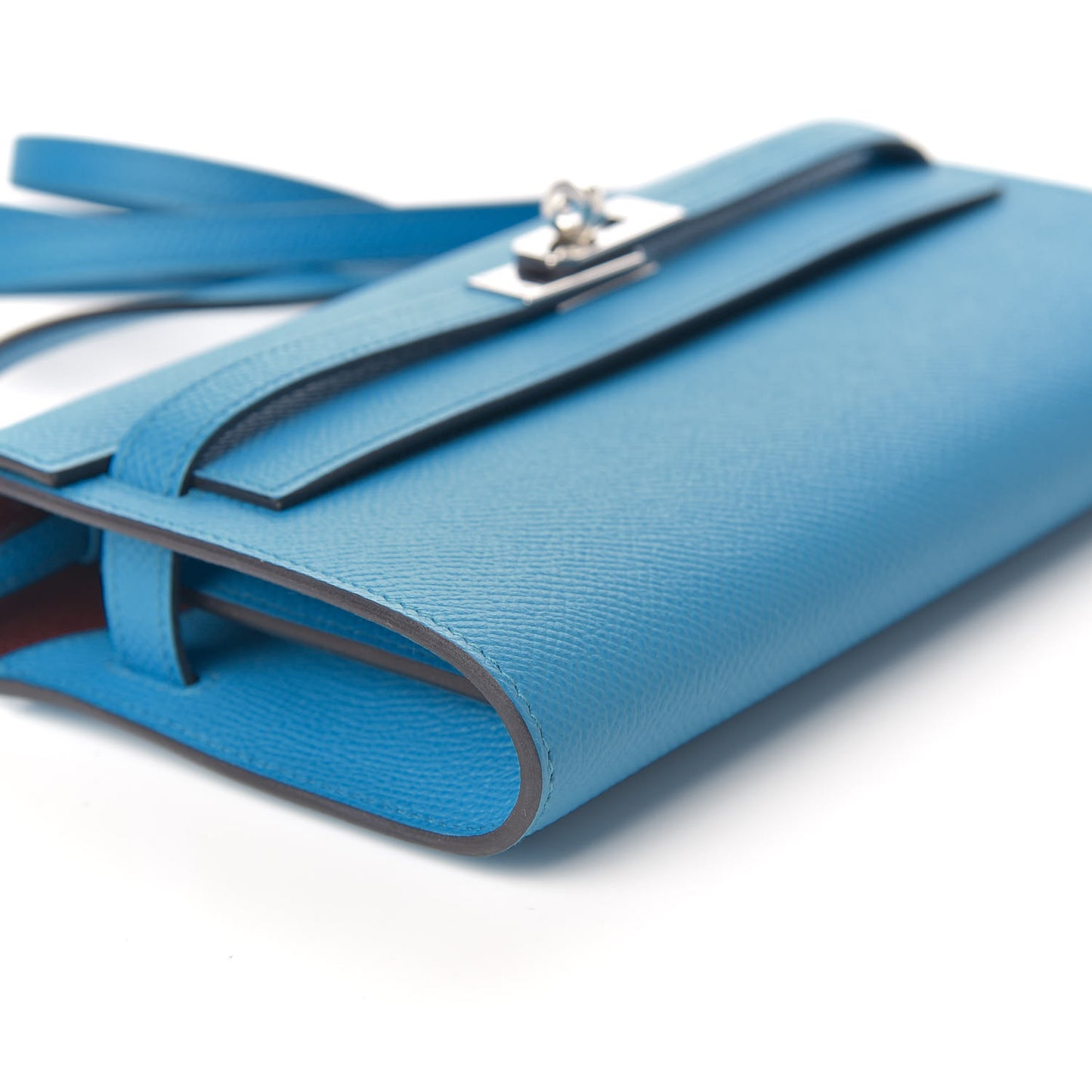Epsom Kelly Wallet To Go Bleu Frida Bordeaux