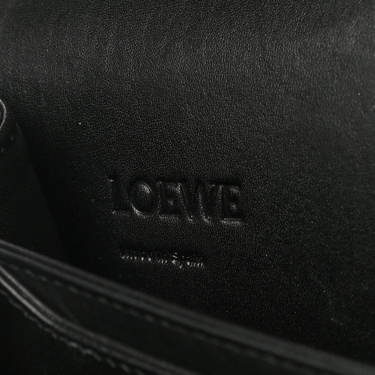 Loewe Calfskin Pony Hair Leopard Print Medium Barcelona Shoulder Bag Black 5 of 11