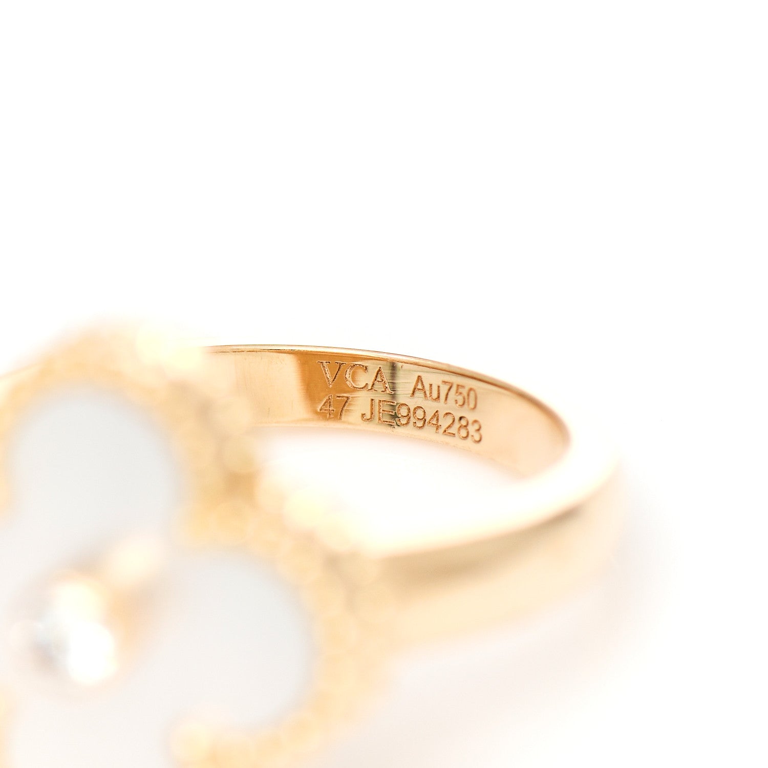 Van Cleef & Arpels 18K Yellow Gold Diamond Mother of Pearl Vintage Alhambra Ring 47 4 5 of 6