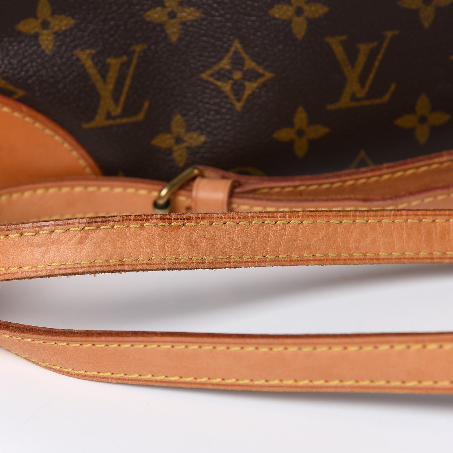 Monogram Trocadero 27