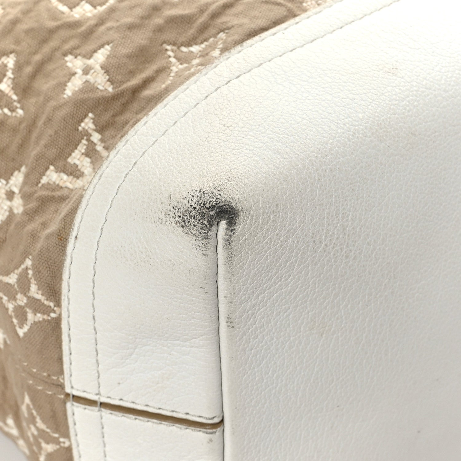 Louis Vuitton Monogram Sabbia Besace White 7 of 12