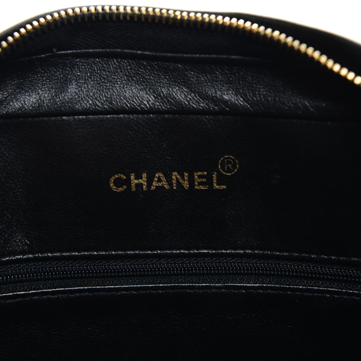 Lambskin Vertical Quilted Flap Camera Case Black