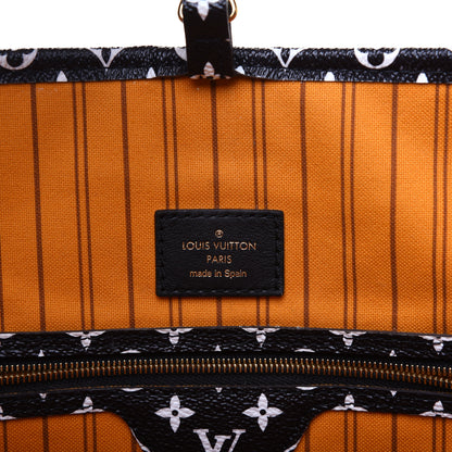 Louis Vuitton Monogram Giant Jungle Neverfull MM Black 8 of 14