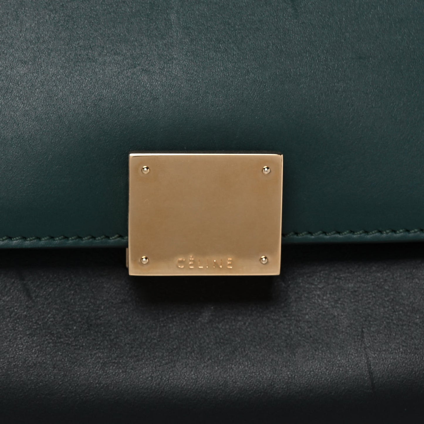 Smooth Calfskin Medium Trapeze Bottle Green