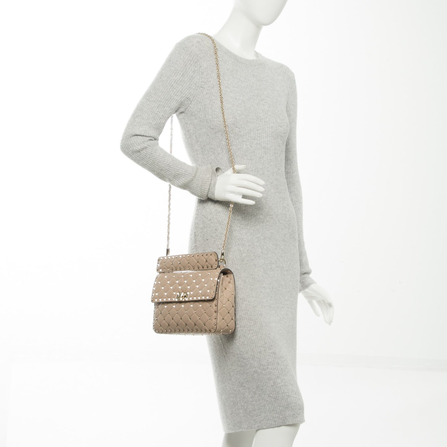 Lambskin Medium Rockstud Spike Shoulder Bag Poudre