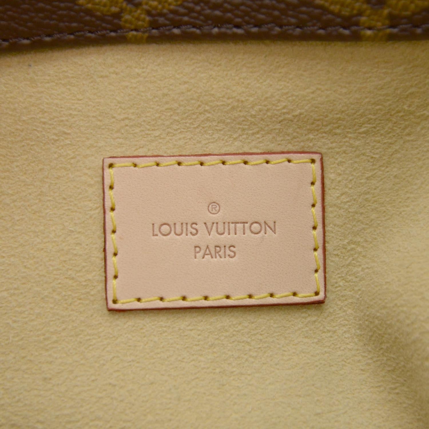 Louis Vuitton Monogram Artsy MM 6 of 8