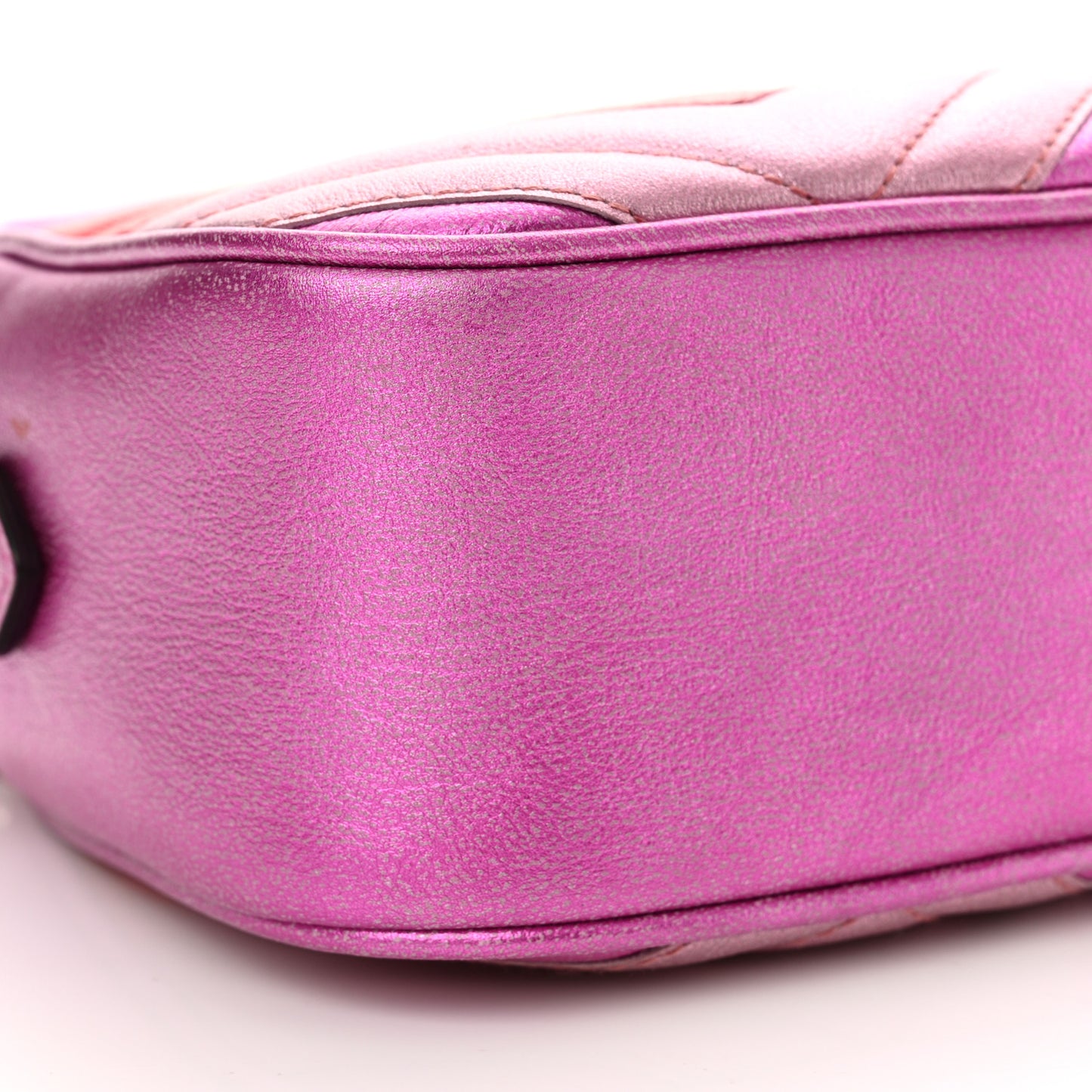 Laminated Nappa Matelasse Small GG Marmont Chain Shoulder Bag Fuxia Rosso Rosa