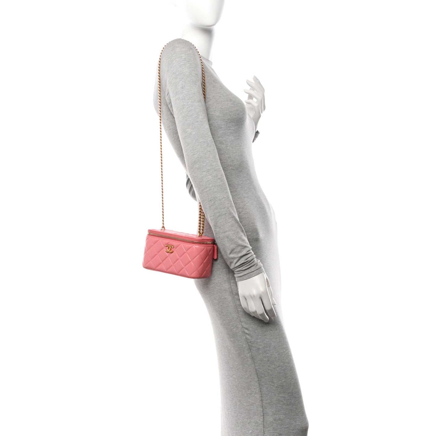 Shiny Lambskin Quilted Sweetheart Small Vanity Case With Chain Pink