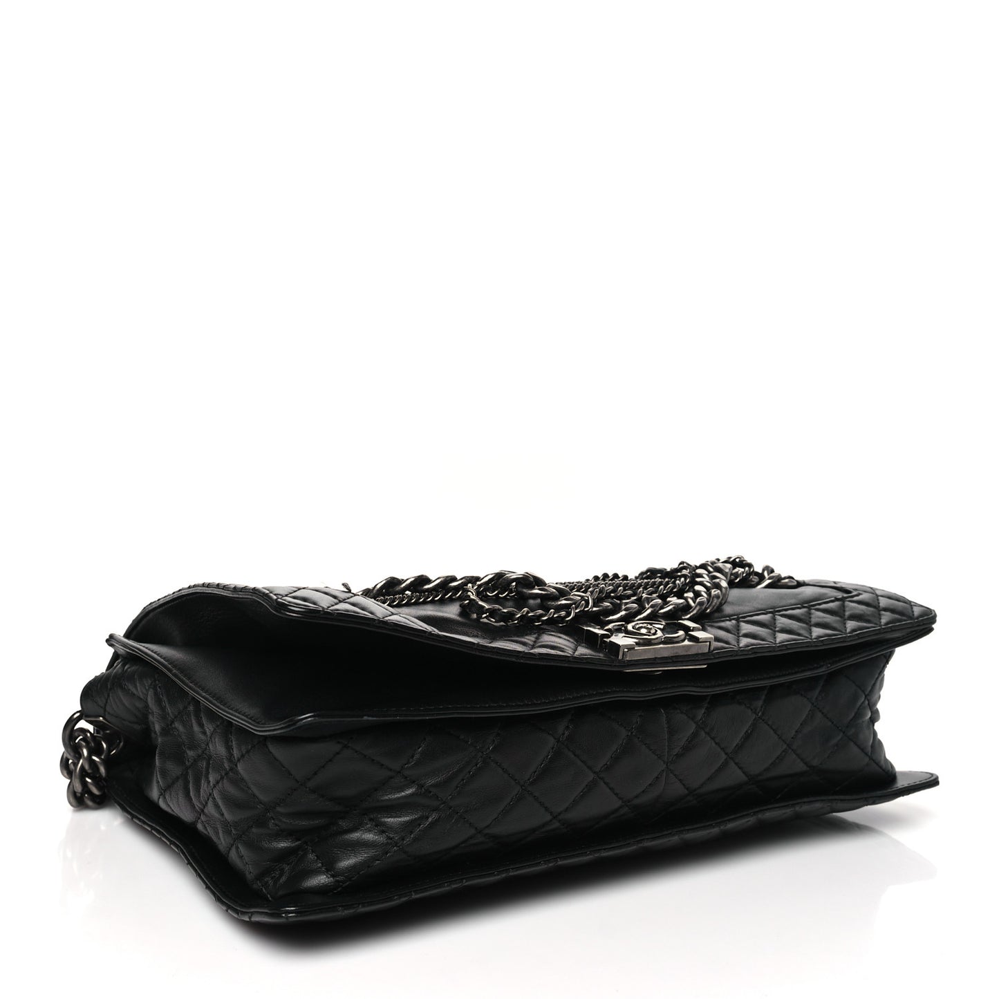 Calfskin Enchained XL Boy Flap Black