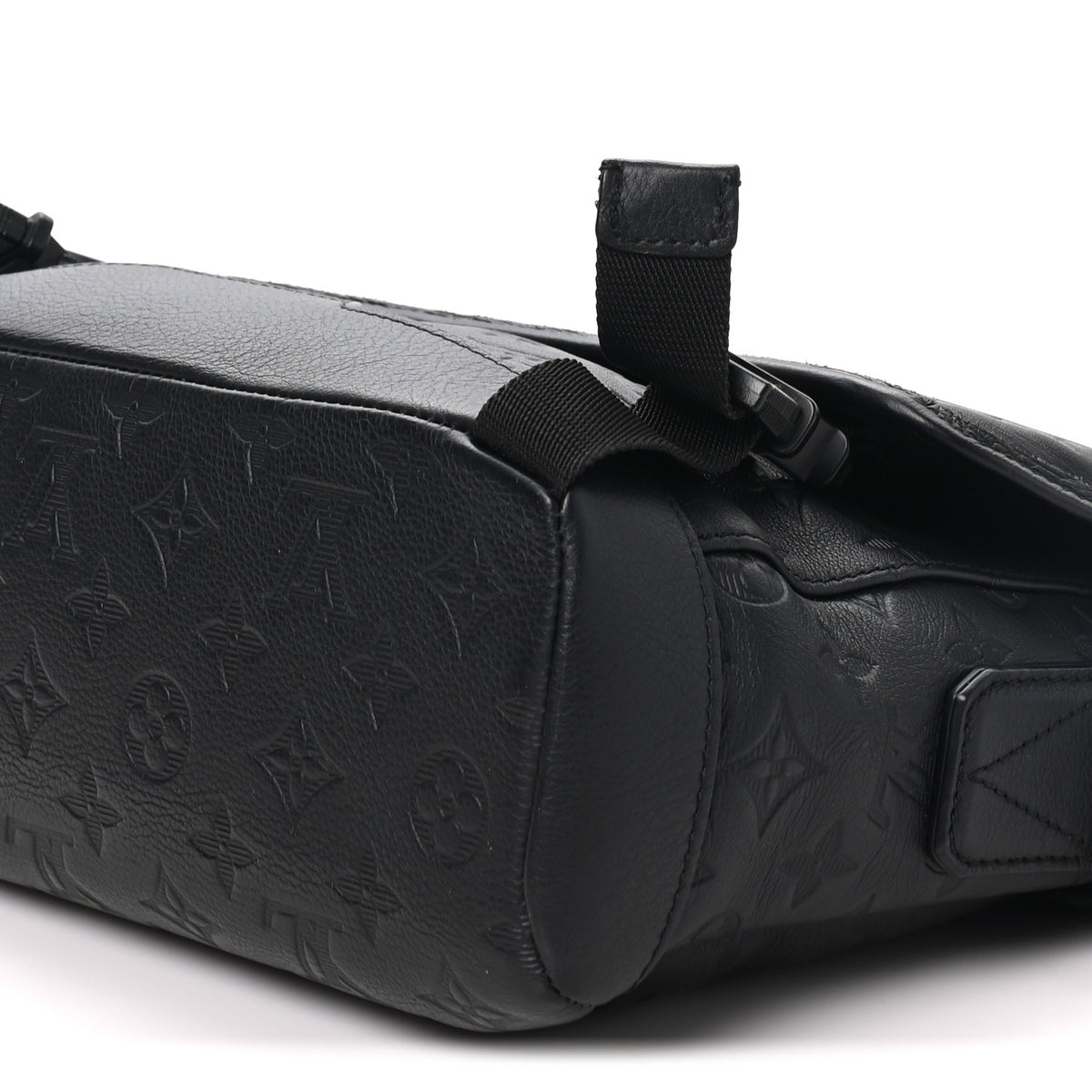 Calfskin Monogram Shadow Messenger Voyager PM  Black