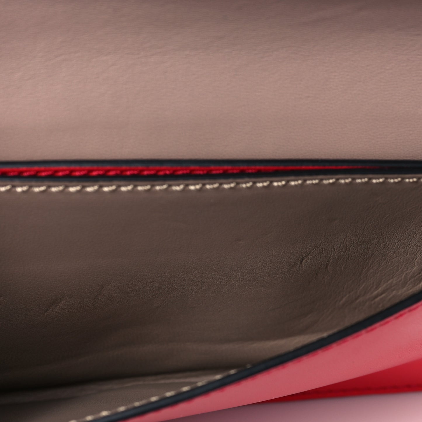 Nappa Small Rockstud Wristlet Clutch Fragola