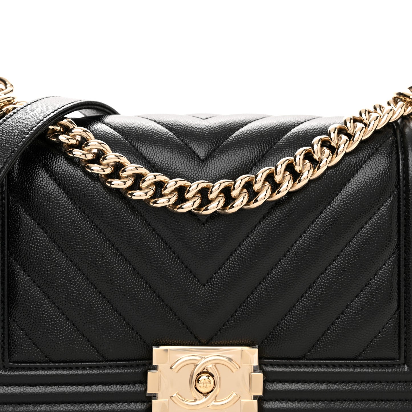 Caviar Chevron Quilted Medium Boy Flap Black