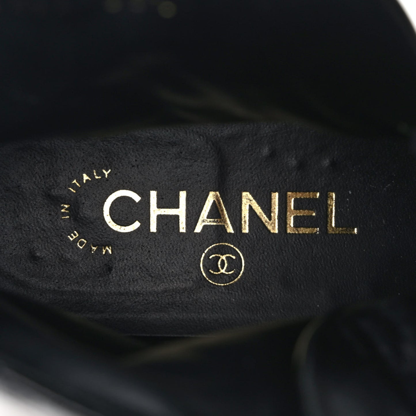 Shiny Calfskin Quilted Lace Up Combat Boots 38.5 Black