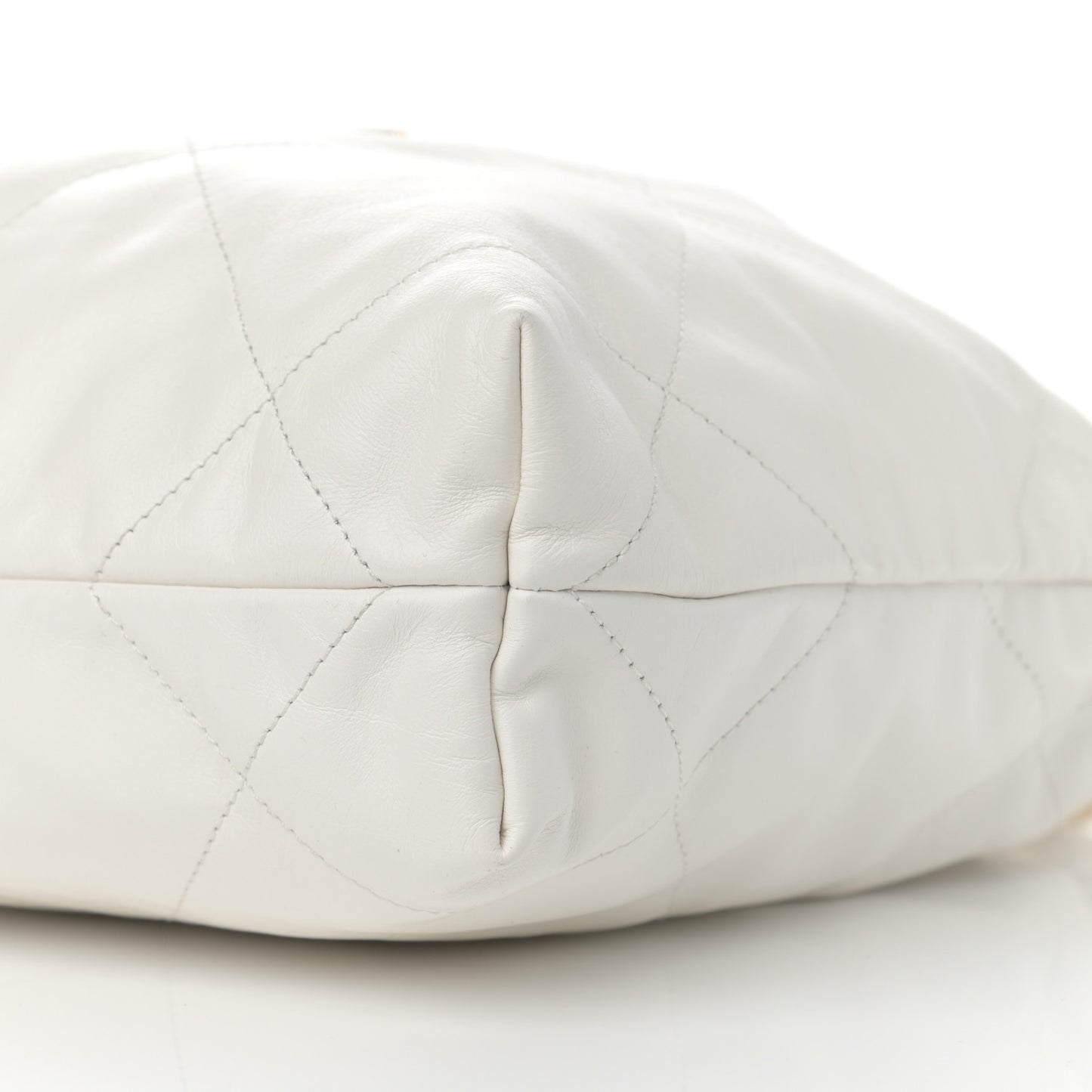 Shiny Calfskin Quilted Small Chanel 22 White