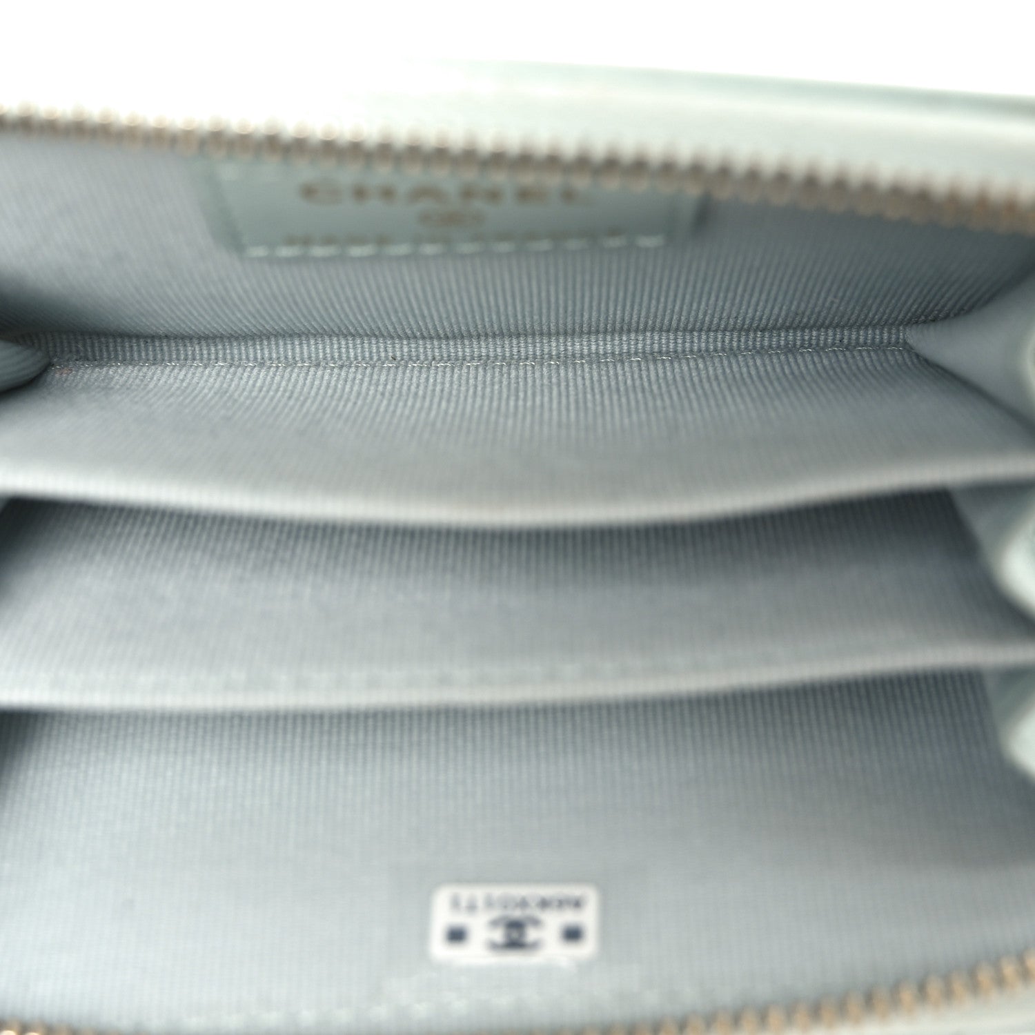 Chanel Caviar Quilted Zip Coin Purse Light Green 5 of 7