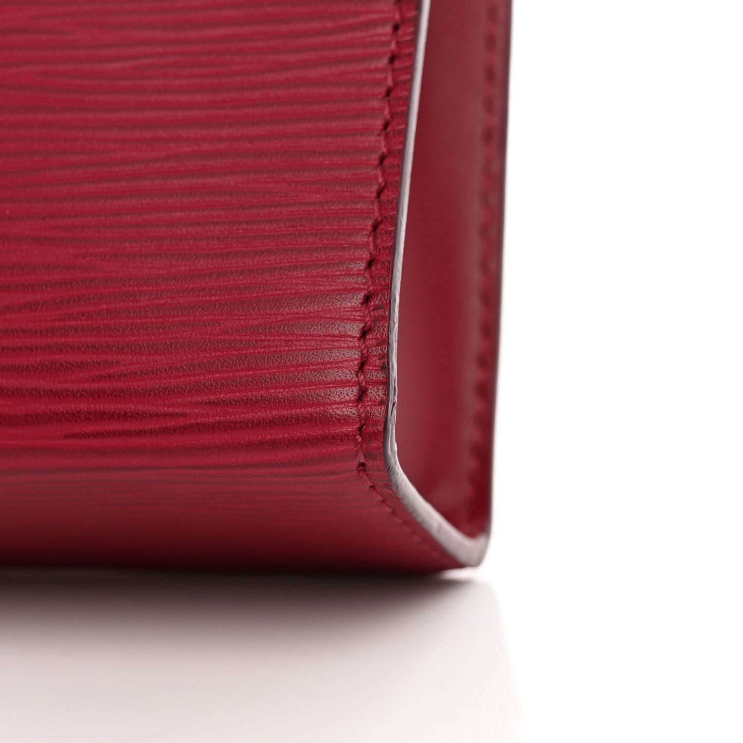 Epi Toiletry Pouch 26 Fuchsia