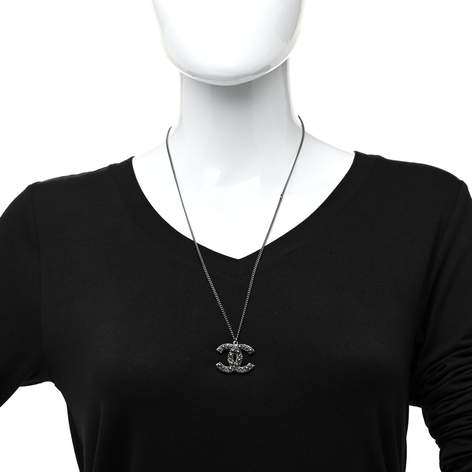 Chanel Ruthenium Pearl CC Pendant Necklace Grey 2 of 4