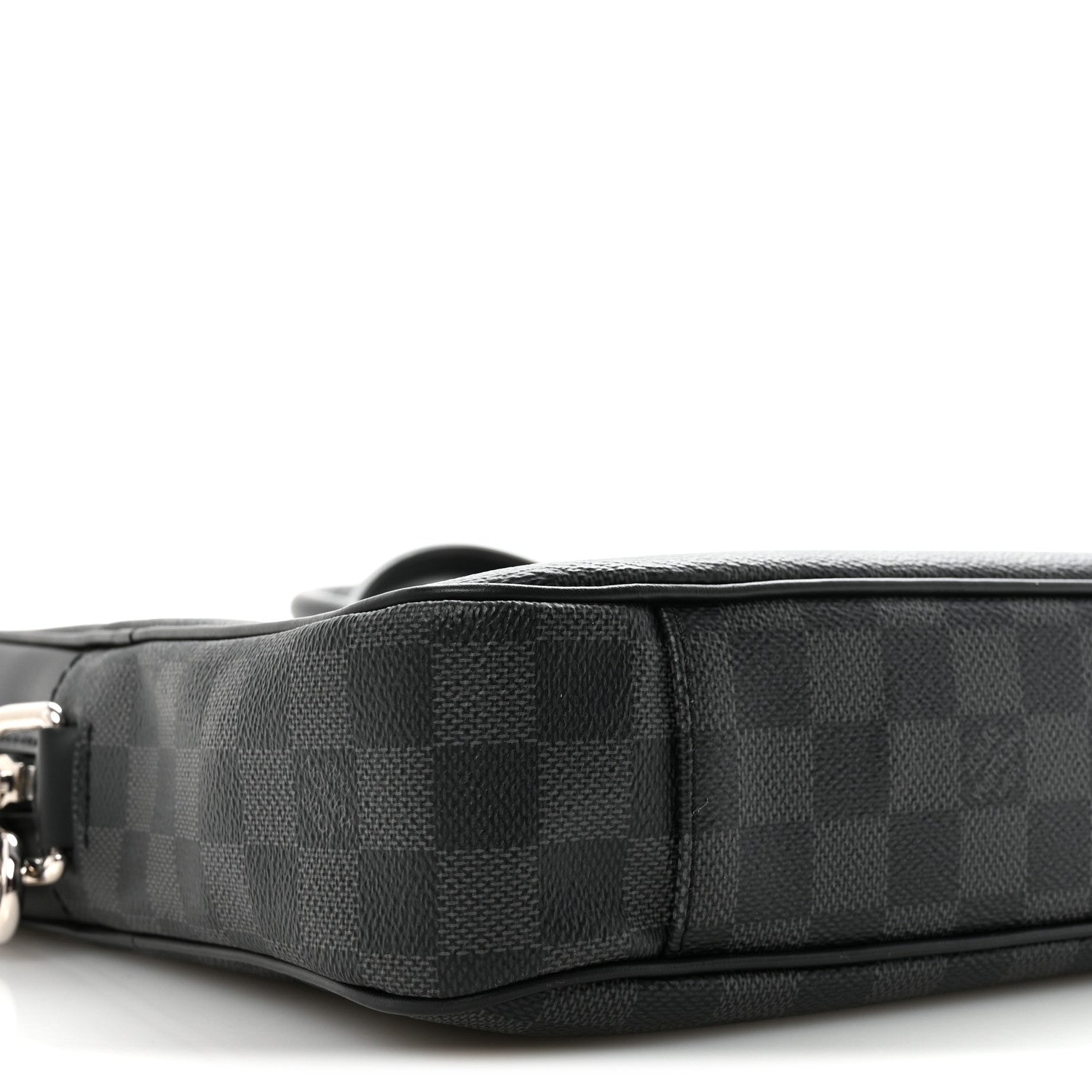 Louis Vuitton Damier Graphite Porte-Documents Business MM 8 of 9