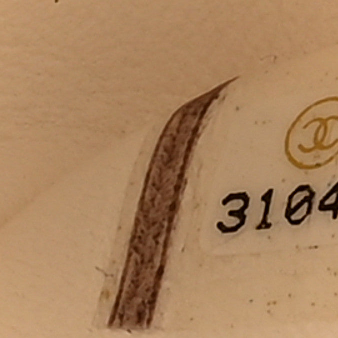 Caviar Quilted Jumbo Double Flap White