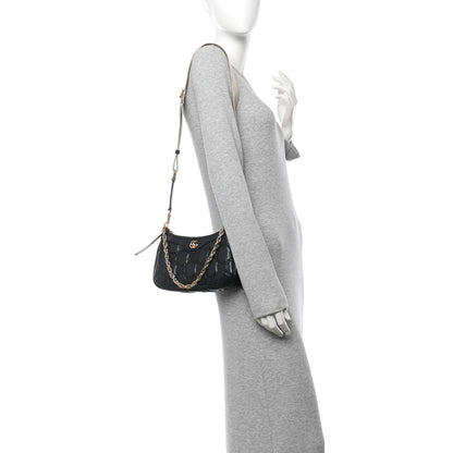 Gucci Calfskin GG Matelasse Chain Handbag Black Natural 2 of 10