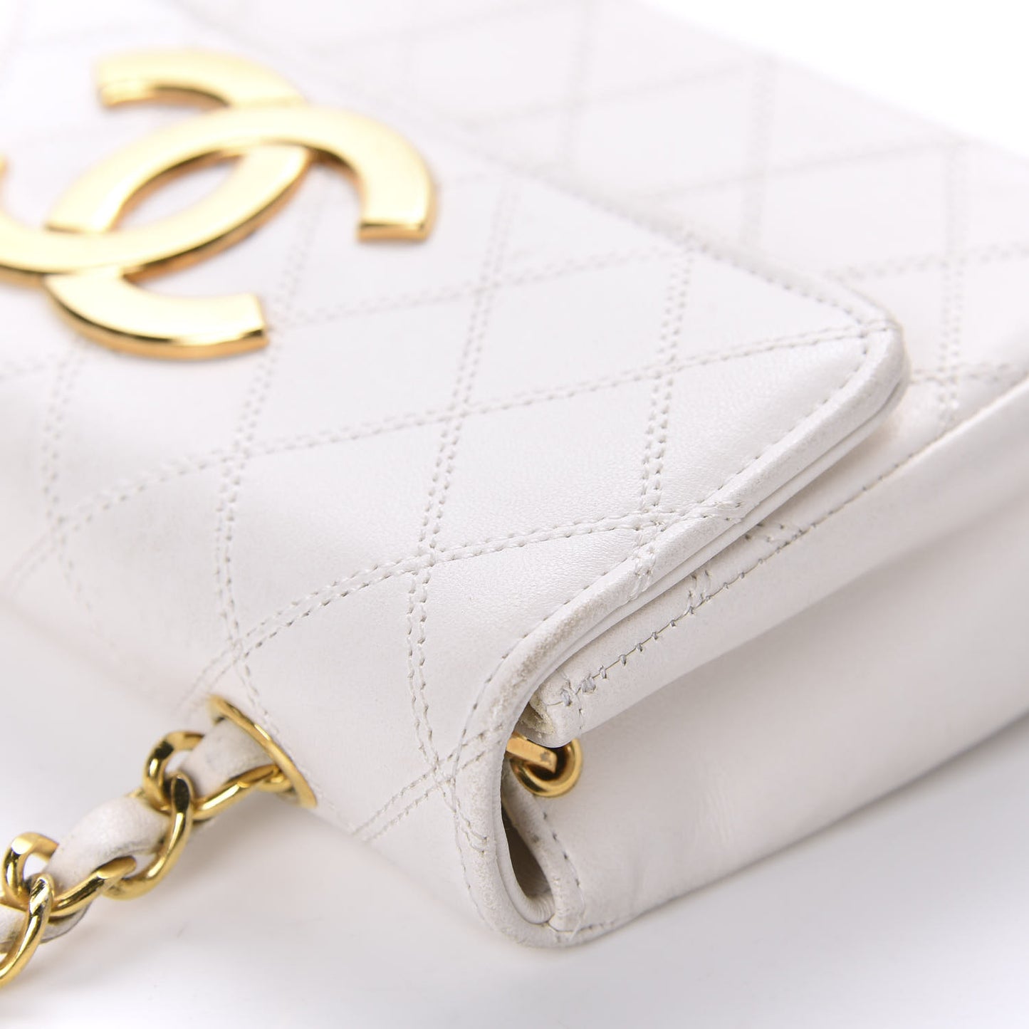 Calfskin Diamond Double Stitch Flap White