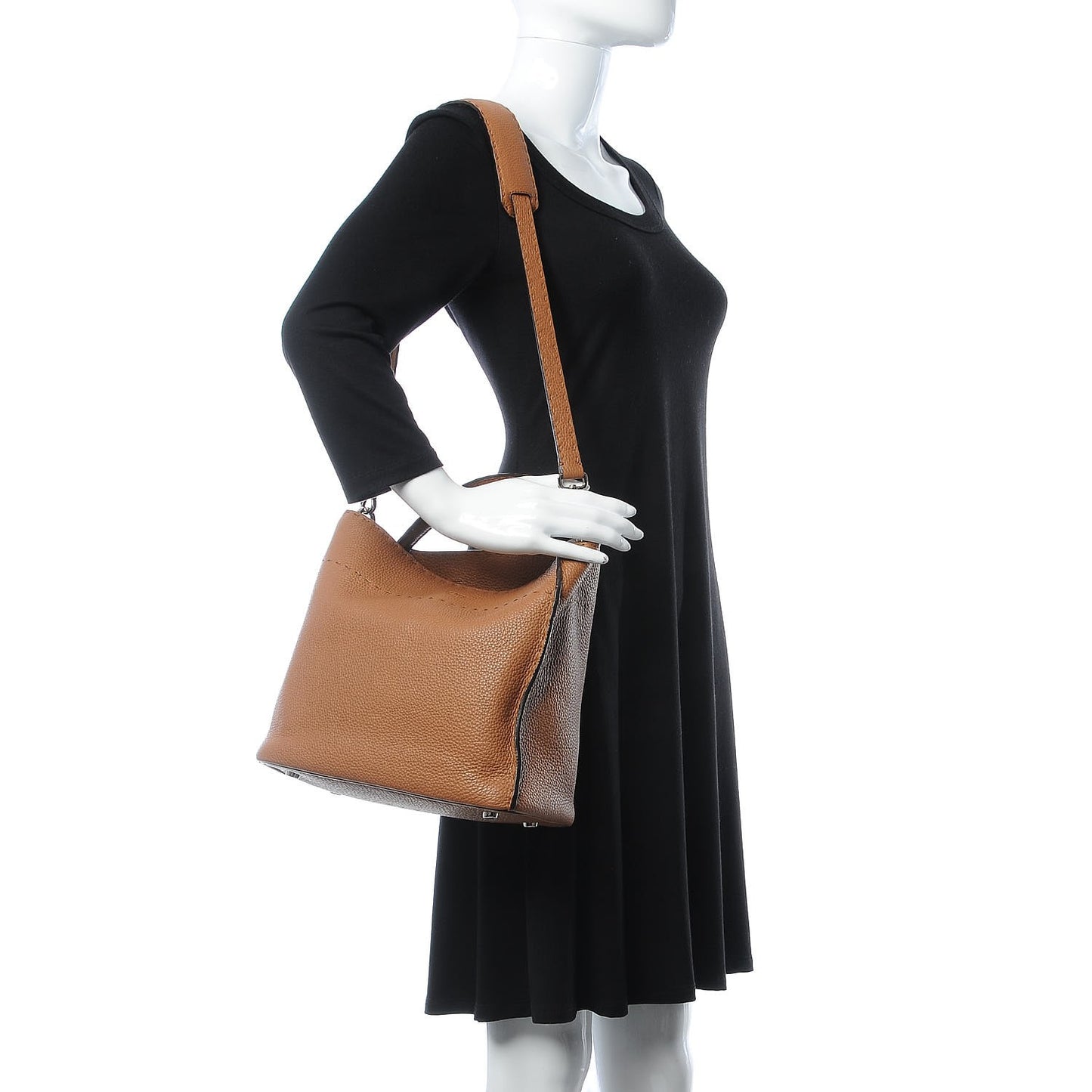 Cuoio Romano Selleria Small Anna Bucket Bag Mou