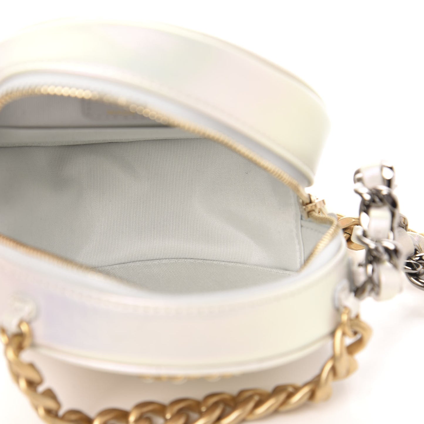 Iridescent Calfskin Quilted 19 Round Clutch With Chain White