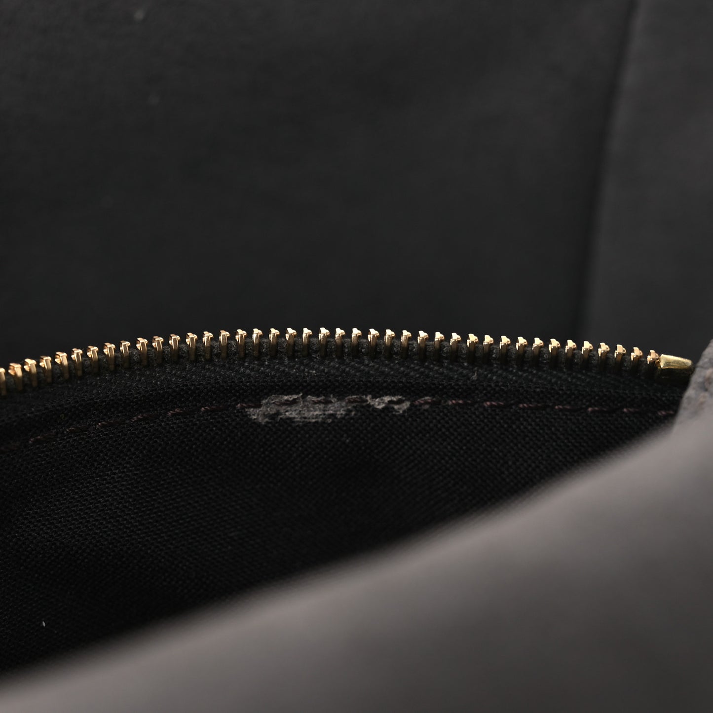 Chenille FF Embroidered Baguette Antracite Asfalto