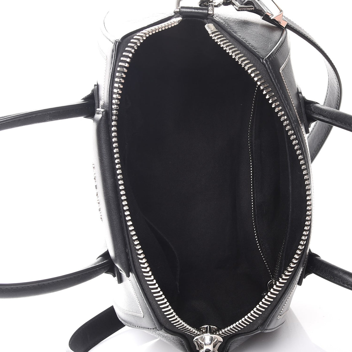 Buffed Calfskin Small Chain Antigona Black