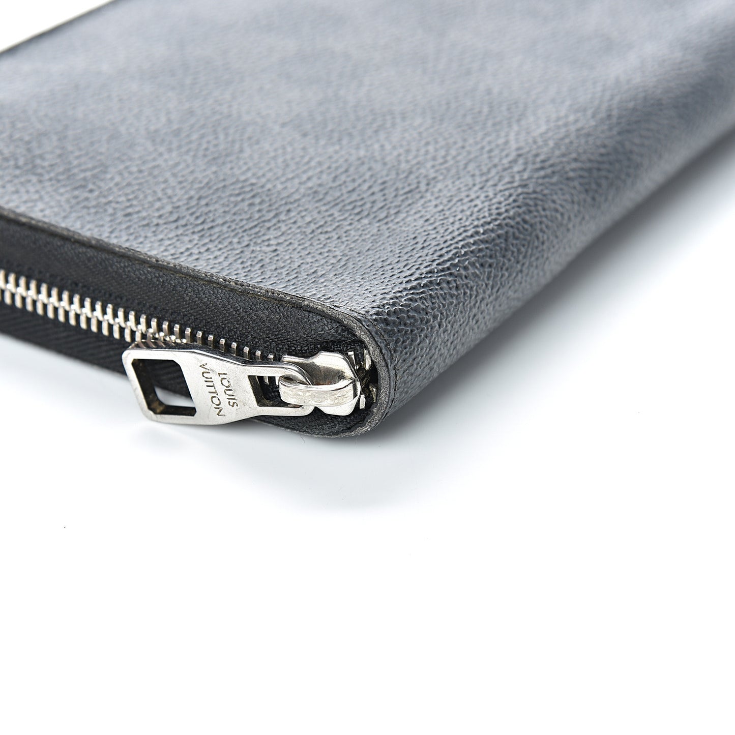 Damier Graphite Zippy Organizer Wallet