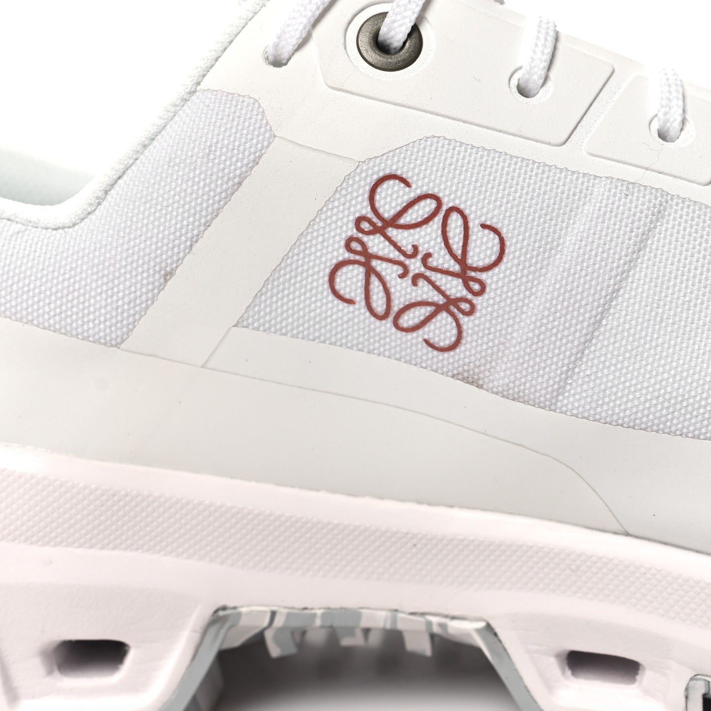 Nylon Mesh Men Cloudventure Sneakers 43 White