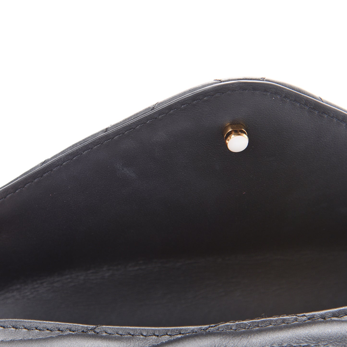Calfskin New Wave Chain PM Black