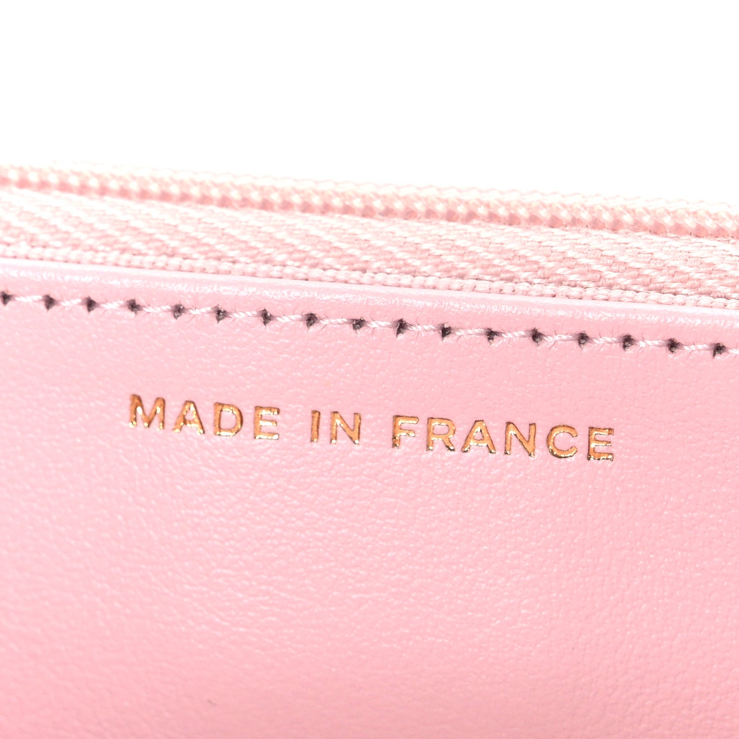 Caviar Quilted Wallet on Chain WOC Light Pink