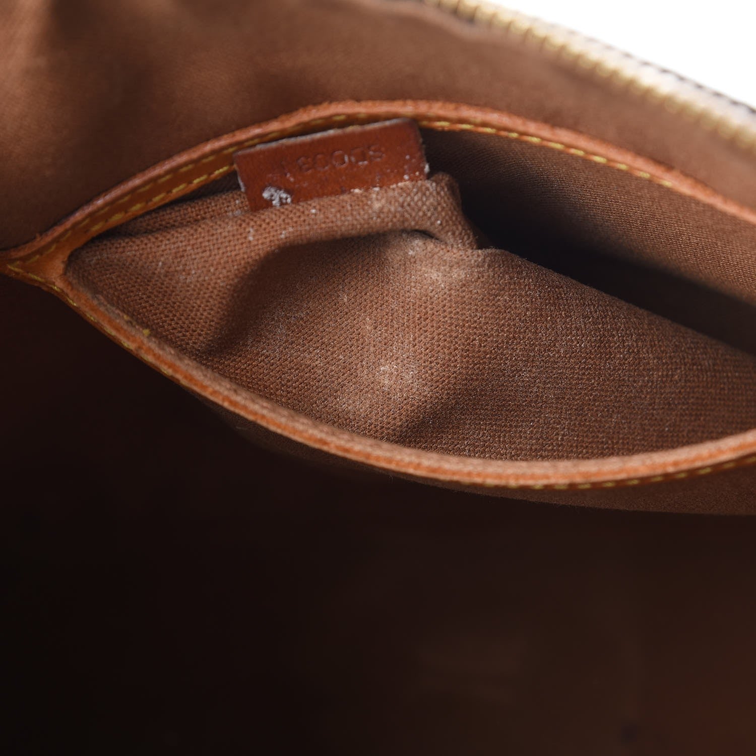 Louis Vuitton Monogram Alma PM 10 of 21