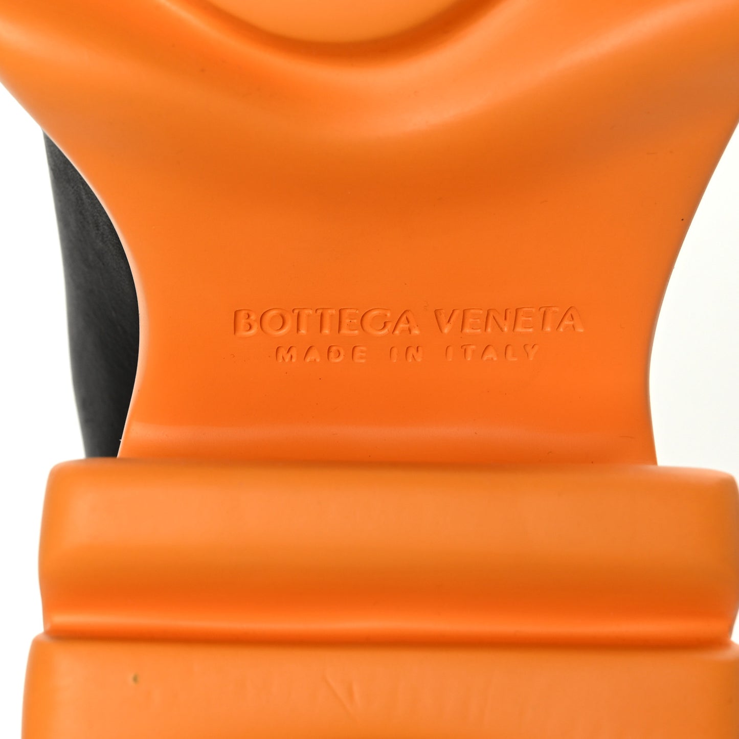 Calfskin The Flash Chelsea Boots 41 Black Tangerine