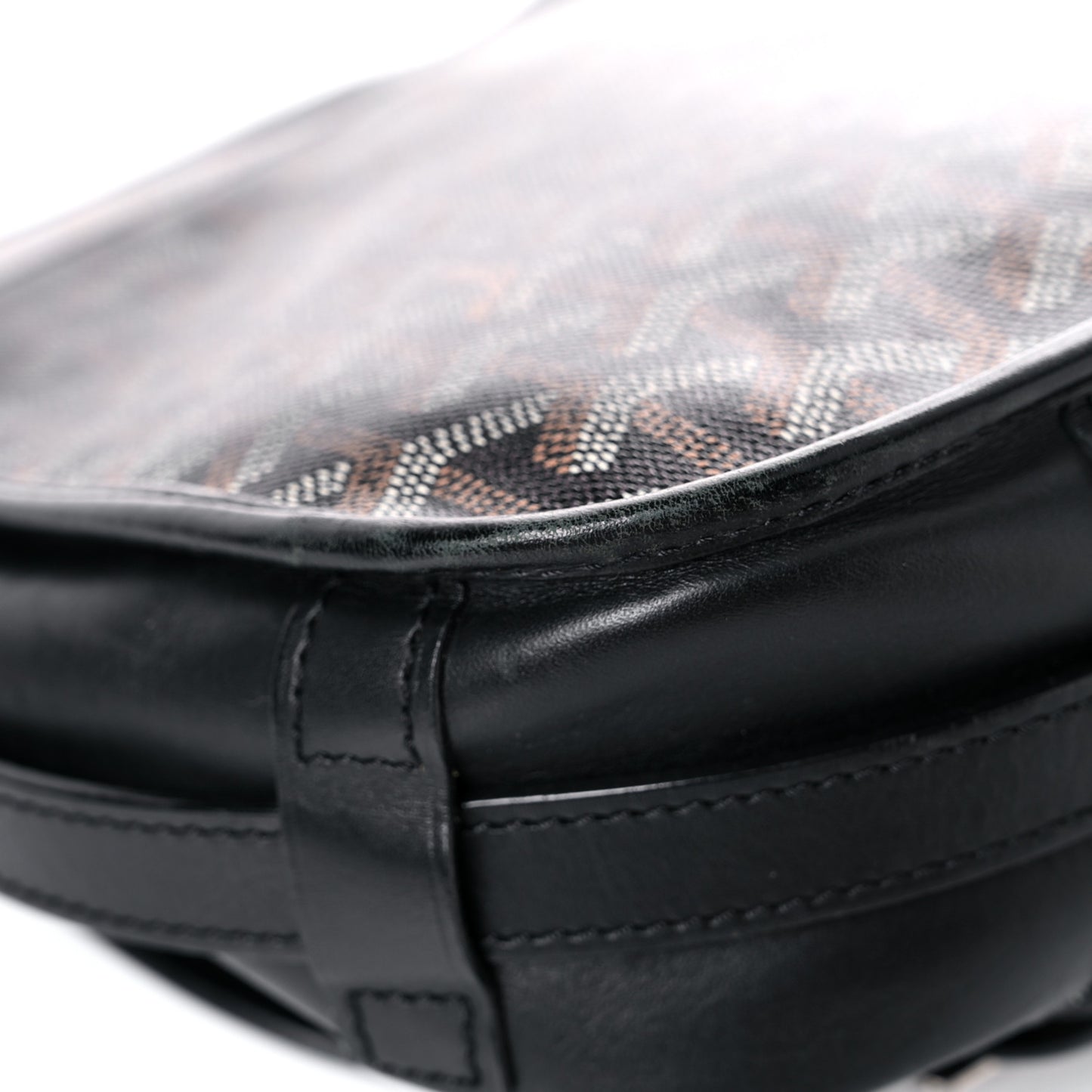 Goyardine Belvedere MM Messenger Bag Black
