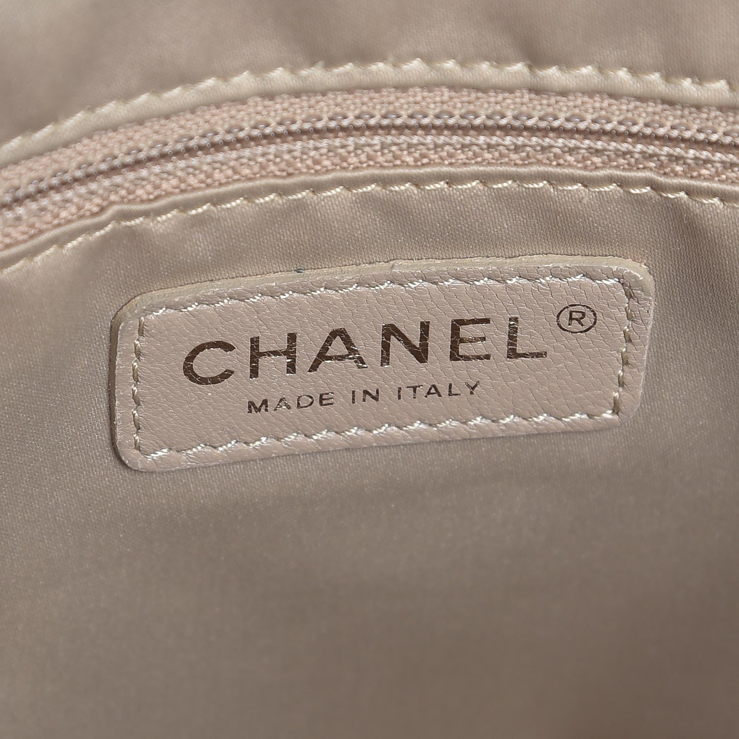 Chanel Calfskin Surpique Chevron Tote White 6 of 16