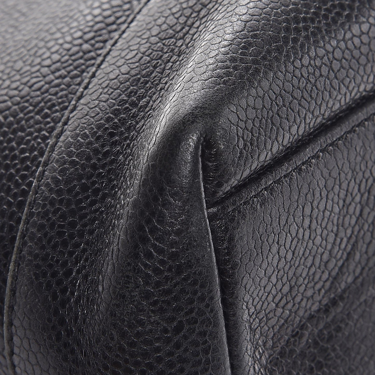 Caviar CC Shopper Tote Black