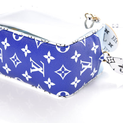 Louis Vuitton Monogram Giant Hawaii Beach Pouch Blue 6 of 9