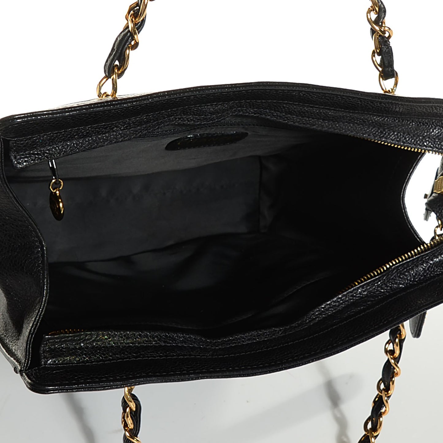 Caviar Shoulder Bag Black