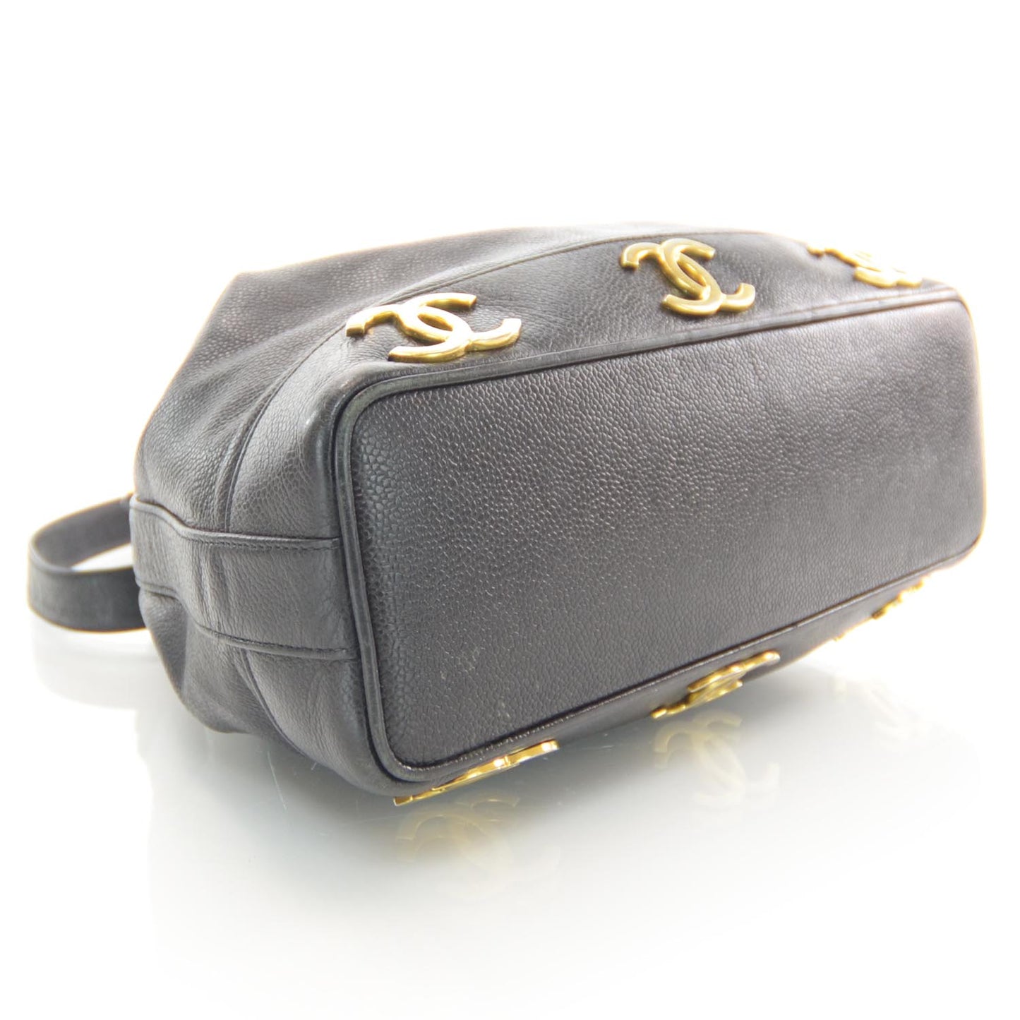 Caviar CC Drawstring Shoulder Bag Black