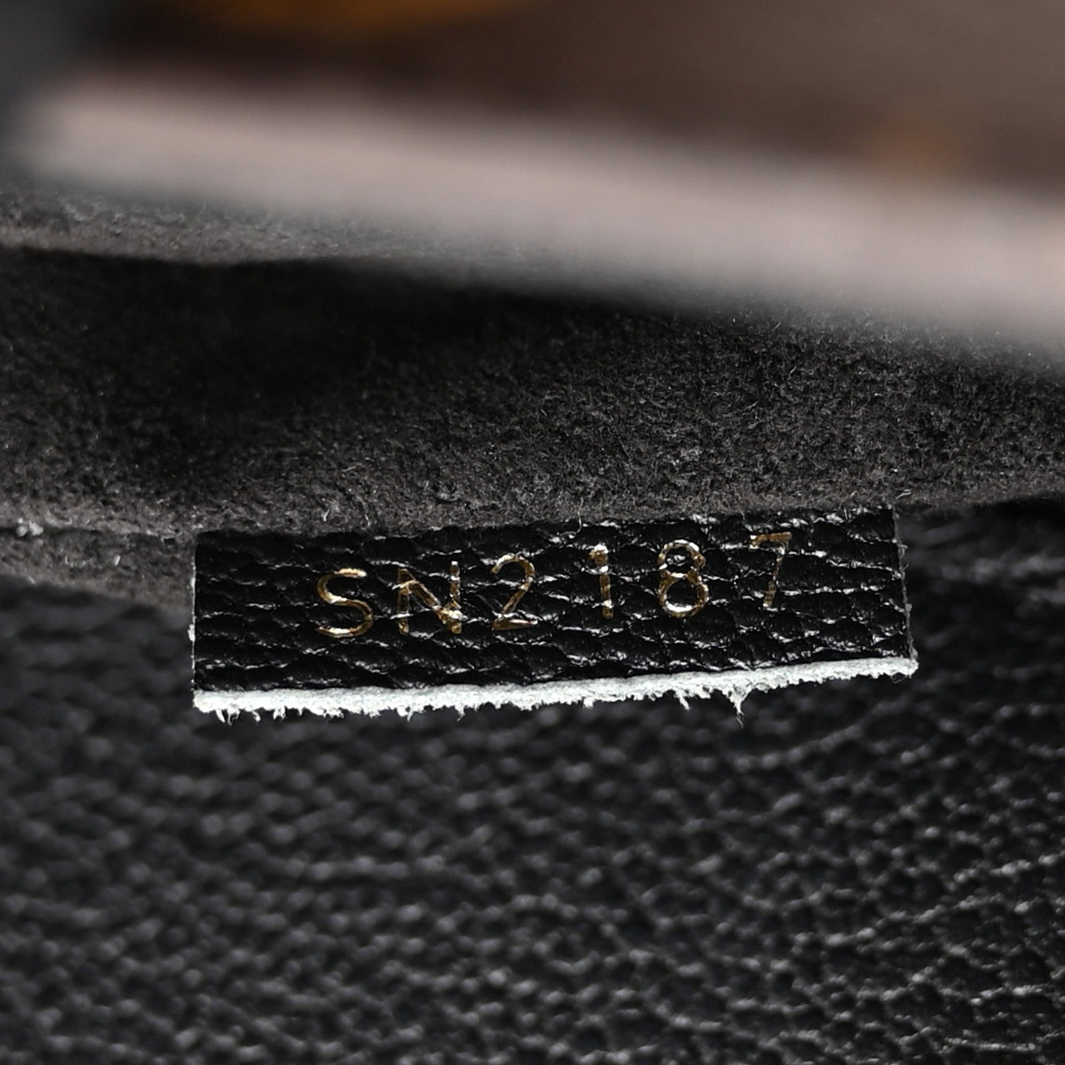 Louis Vuitton Monogram Florine Black 7 of 13