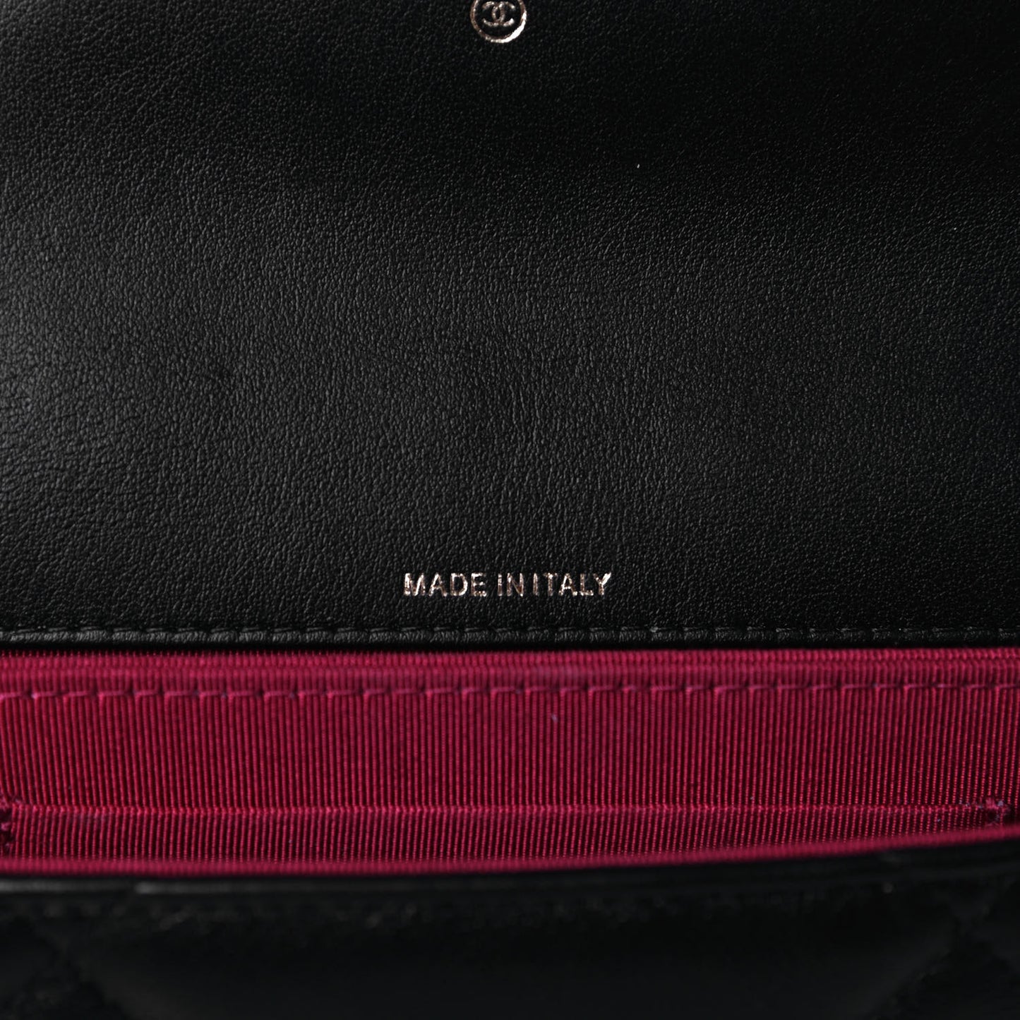 Lambskin Quilted Chanel 19 Flap Clutch Black