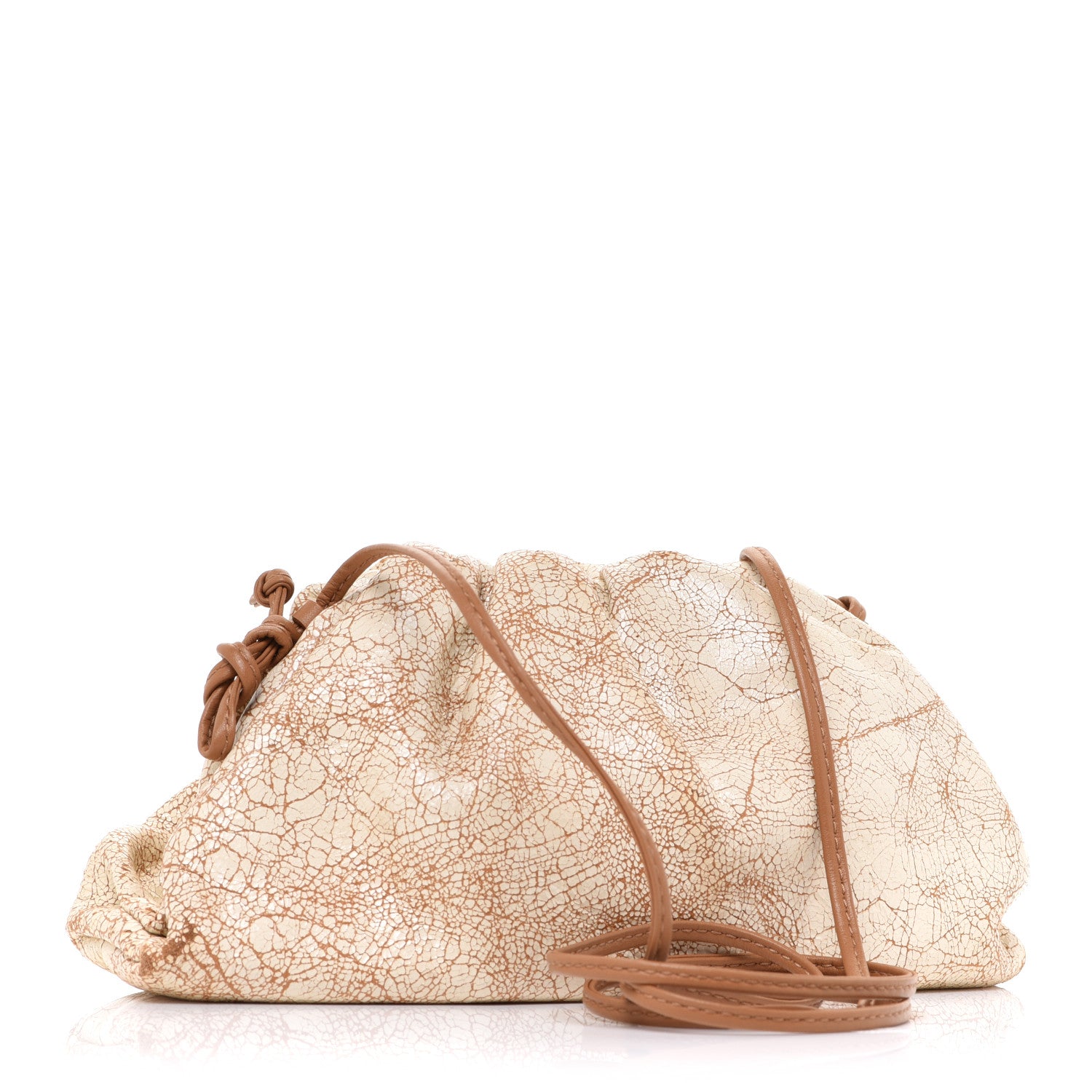 BOTTEGA VENETA ベージュ　ミニザポーチ Bottega Veneta Crackled Calfskin The Mini Pouch Zabaione 1022837