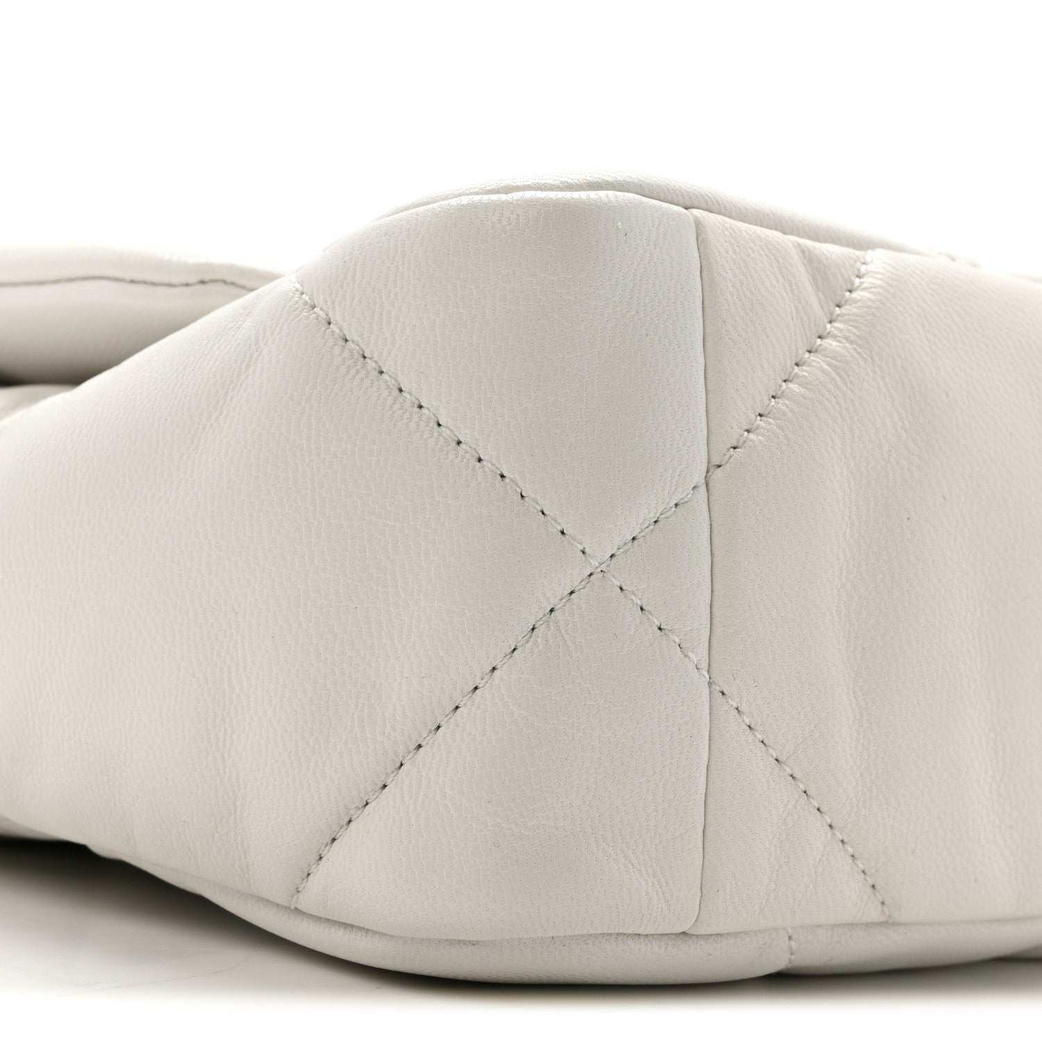 Chanel Goatskin Quilted Medium Chanel 19 Flap White 9 of 12