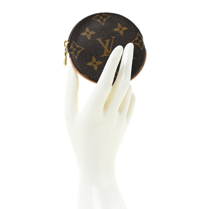 Louis Vuitton Monogram Round Coin Purse 2 of 9