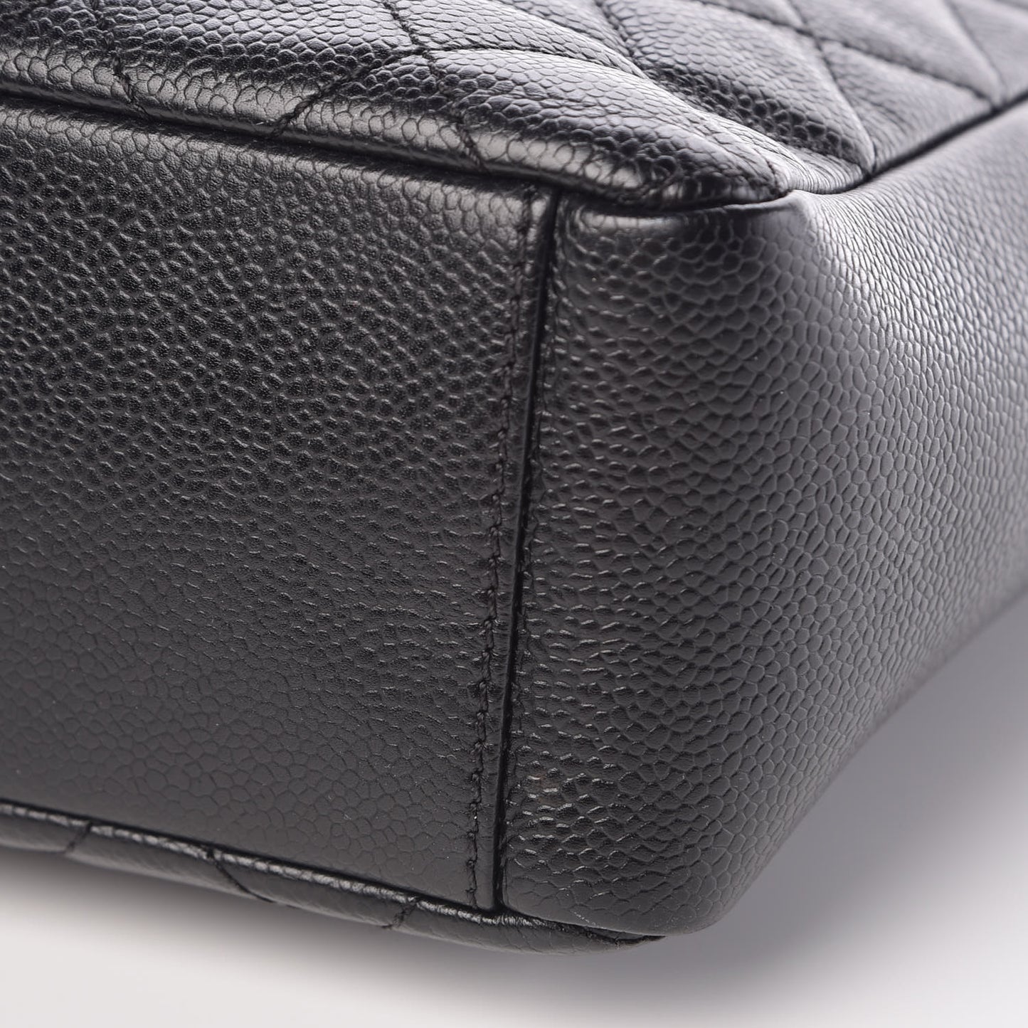 Caviar Quilted Petit Shopping Tote PST Black