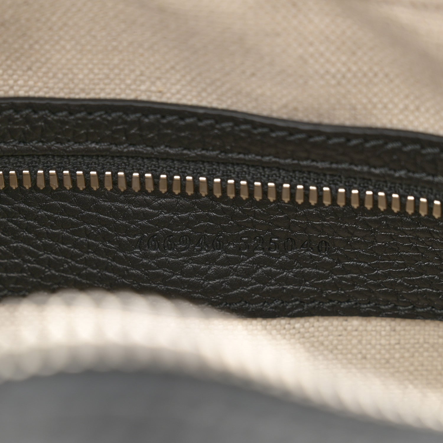 Gucci Piuma Calfskin Jumbo GG Embossed Messenger Bag Black 7 of 12